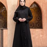 عبايات خروج سوداء شيك في مصر