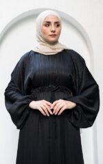 عبايات خليجي بناتي ألوان