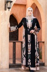 عبايات سوداء فخمة