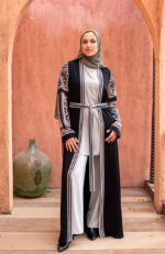 عبايات خليجية راقية سوداء