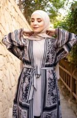 عبايات بنات خروج