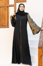 عباية سوداء خليجي