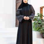 عبايات سوداء 2024