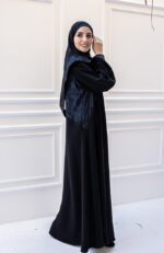 عبايه خروج سوداء شيك