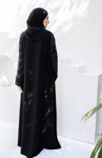 عبايه خروج سوداء شيك