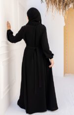 عبايه شتوى سوداء