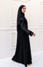 عبايات حريمي خروج