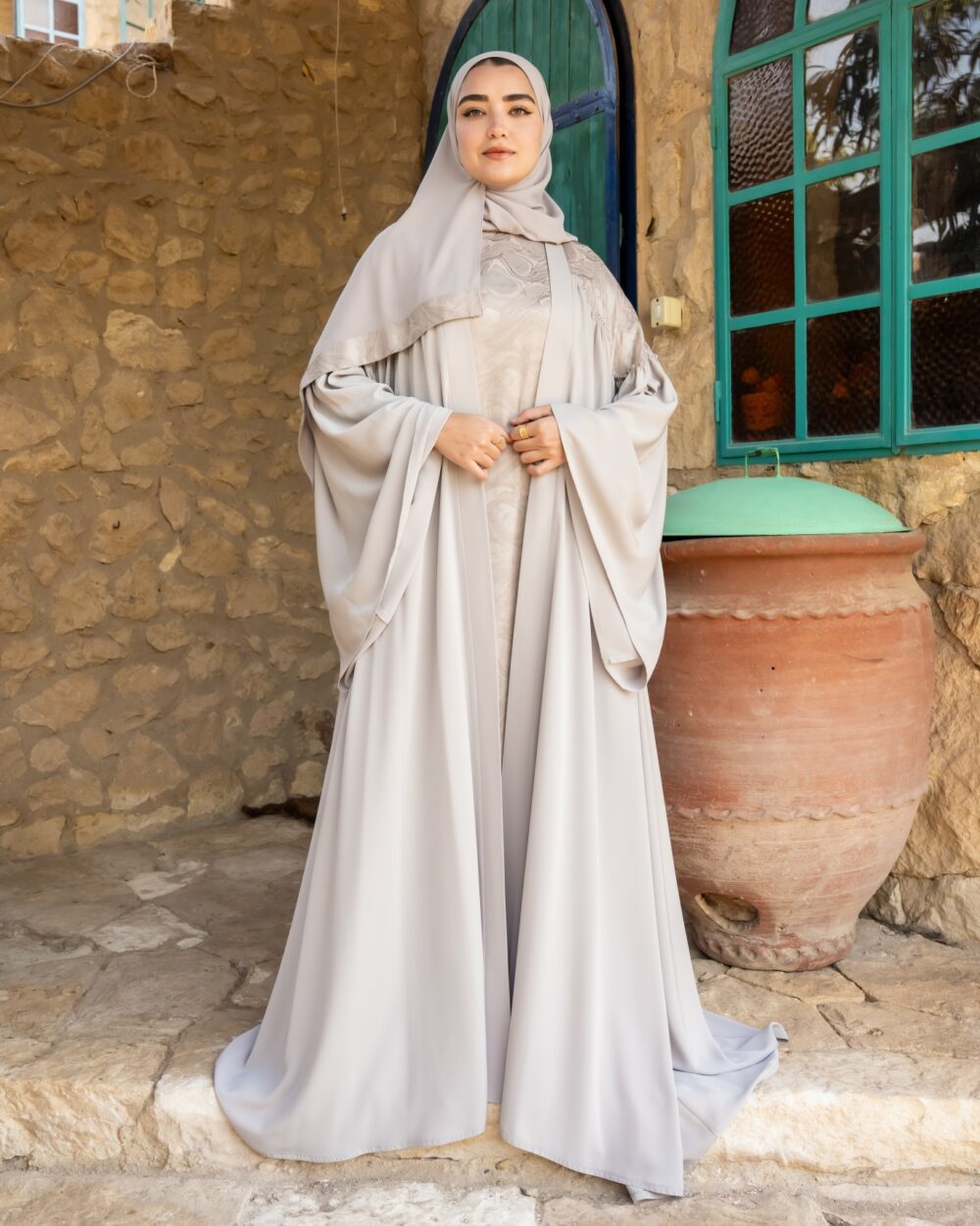 اجمل عبايات خليجية اماراتية ملونة