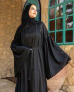 أنواع العبايات السواريه