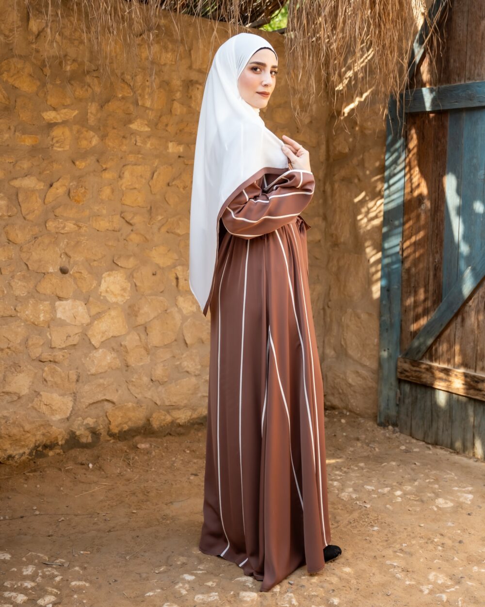 عبايات بنات جامعة