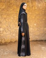 عبايات خليجية مطرزة للبنات