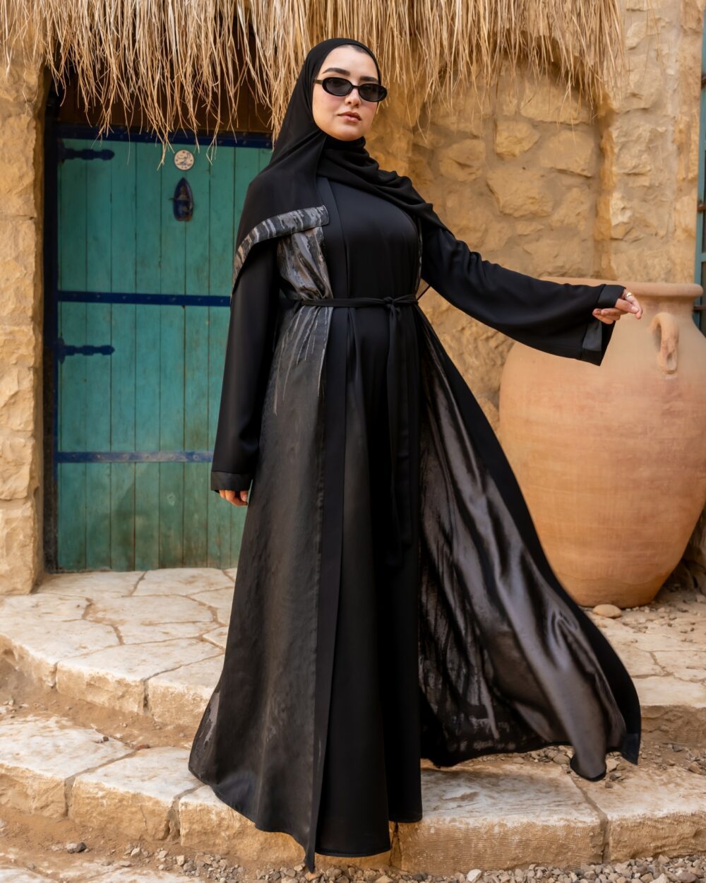 عبايات خليجيه راقية سوداء للمحجبات