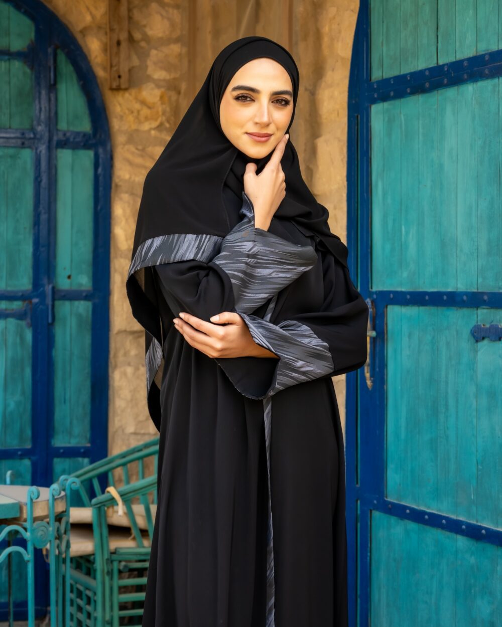 عبايات سوداء فخمة بناتي