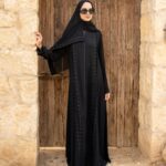 عبايات أنيقة للسهرات