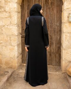 عبايات خروج شيك جدا للمحجبات