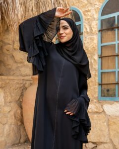 عبايات خروج ملونة مصرية