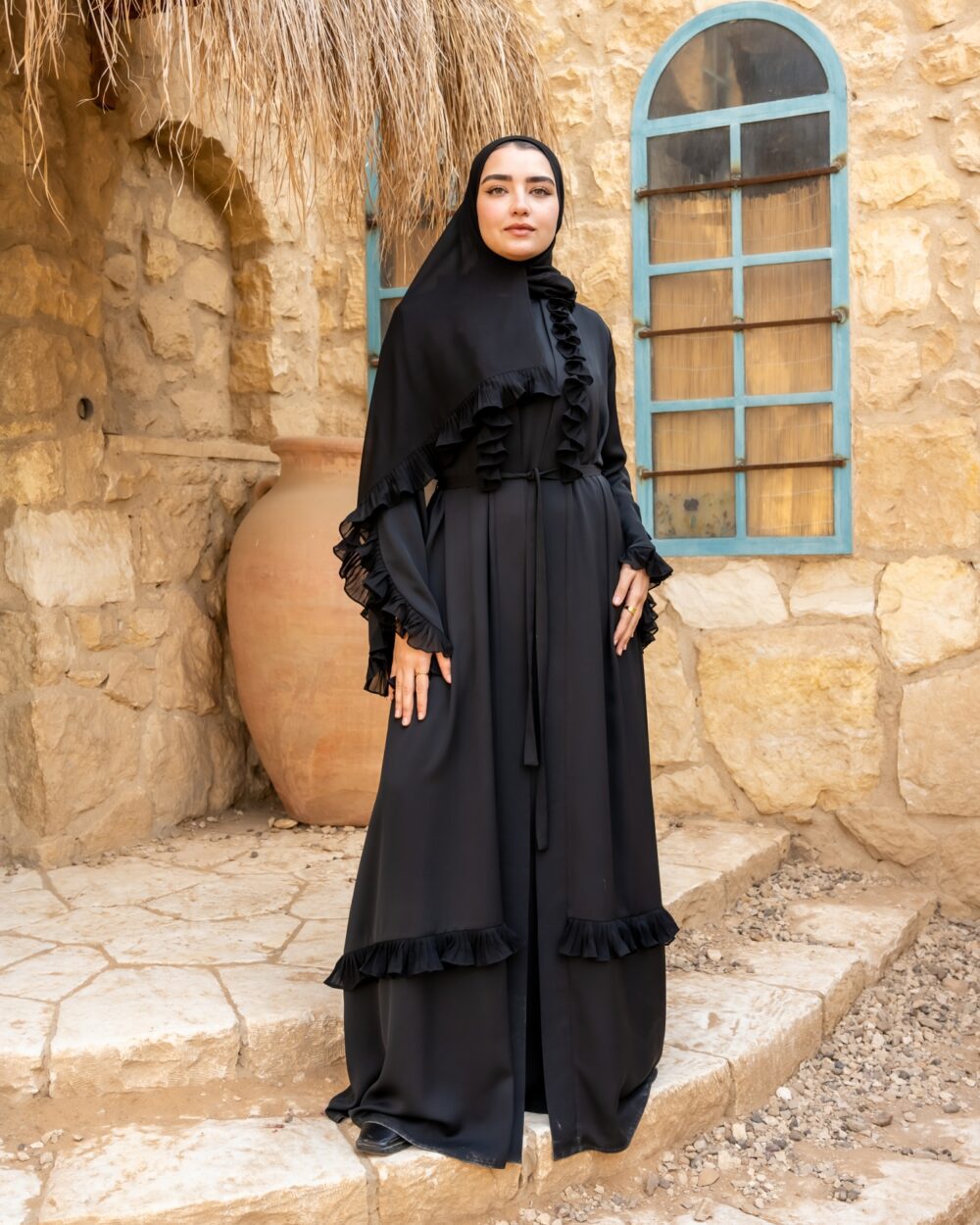 عبايات خليجية راقية سوداء بناتي