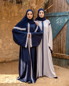 عبايات للبنات الجامعيات