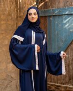 انواع عبايات خليجية مطرزة ملونه