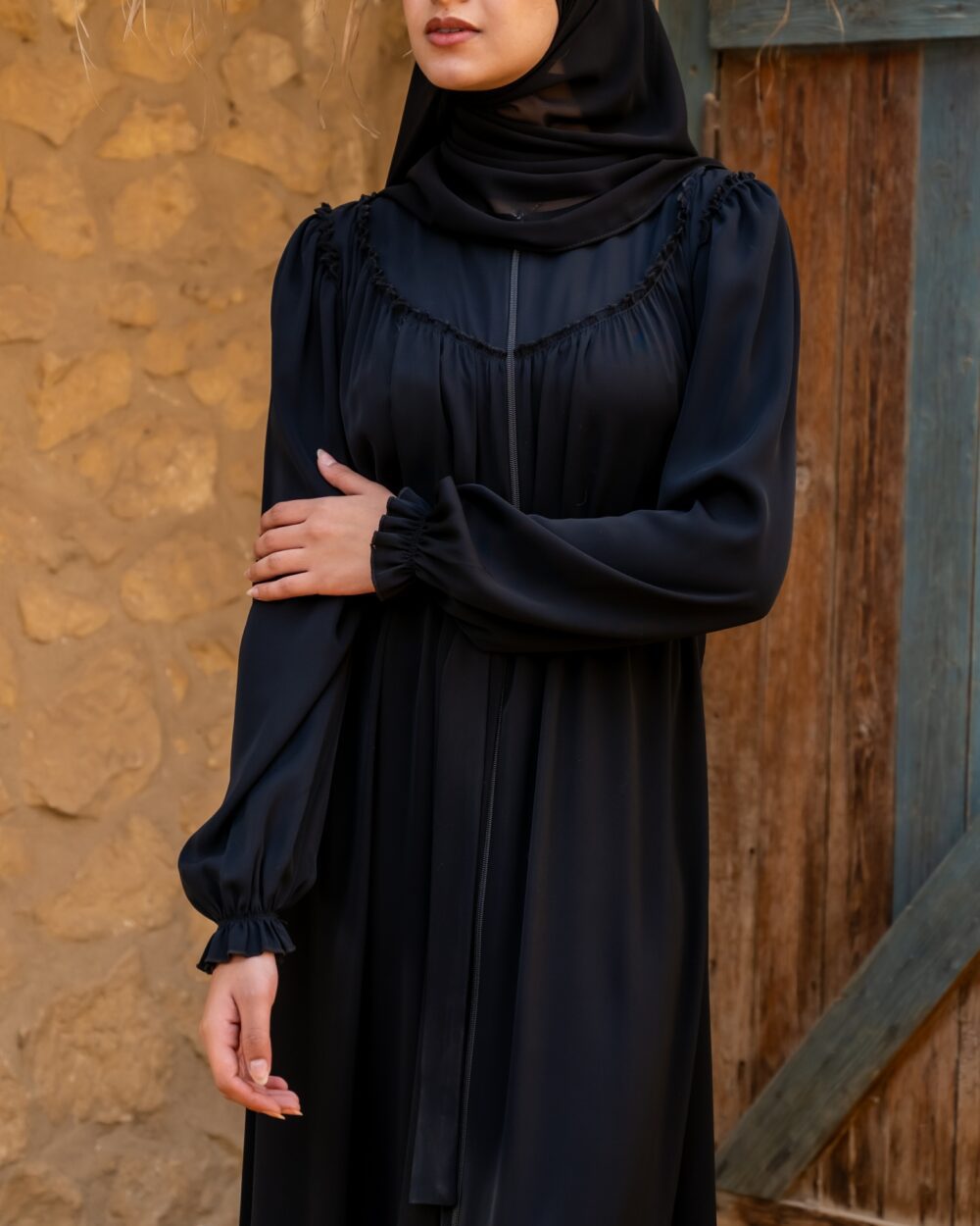 عبايات سوداء فخمة بناتي