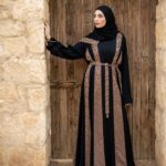 عبايات سوداء فخمة للمناسبات للبنات