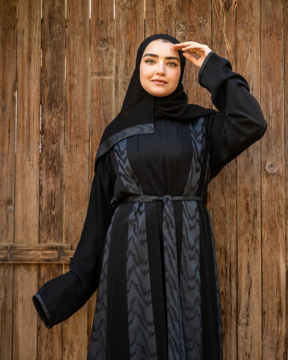 عبايات خليجية مطرزة للبنات