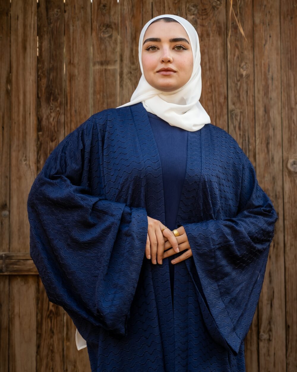 افضل انواع عبايات خليجية اماراتية ملونة