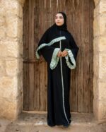 عبايات خليجية مطرزة