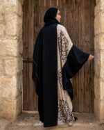 عبايات خروج ملونة مصرية