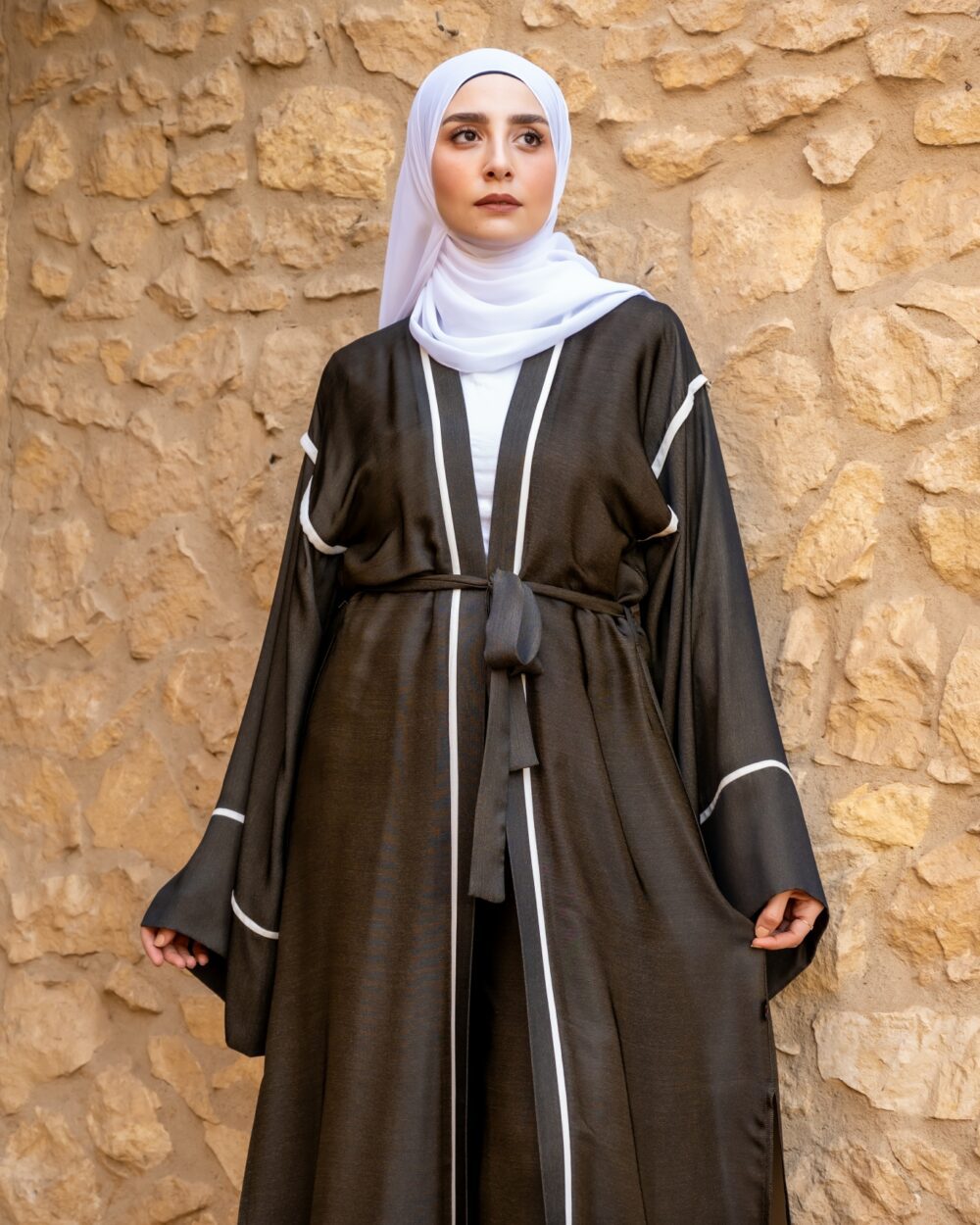 عبايات خروج ملونة مصرية