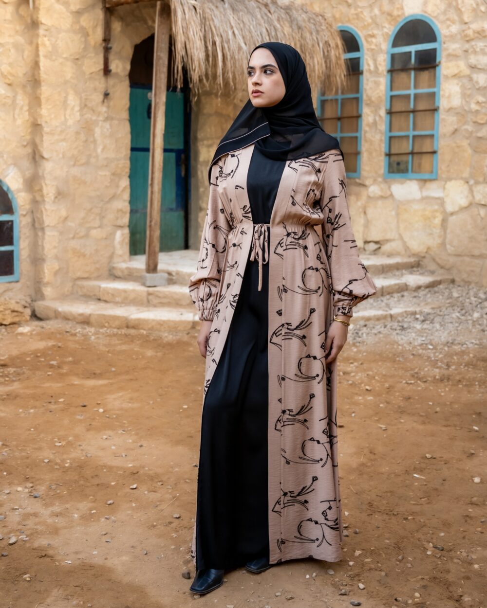 عبايات خليجي بناتي ألوان