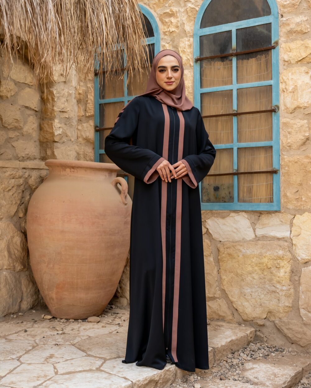 عبايات خروج سوداء شيك للمناسبات