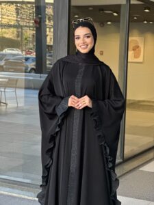 انواع عبايات خليجية اماراتية ملونة