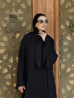 عبايات خروج سوداء شيك