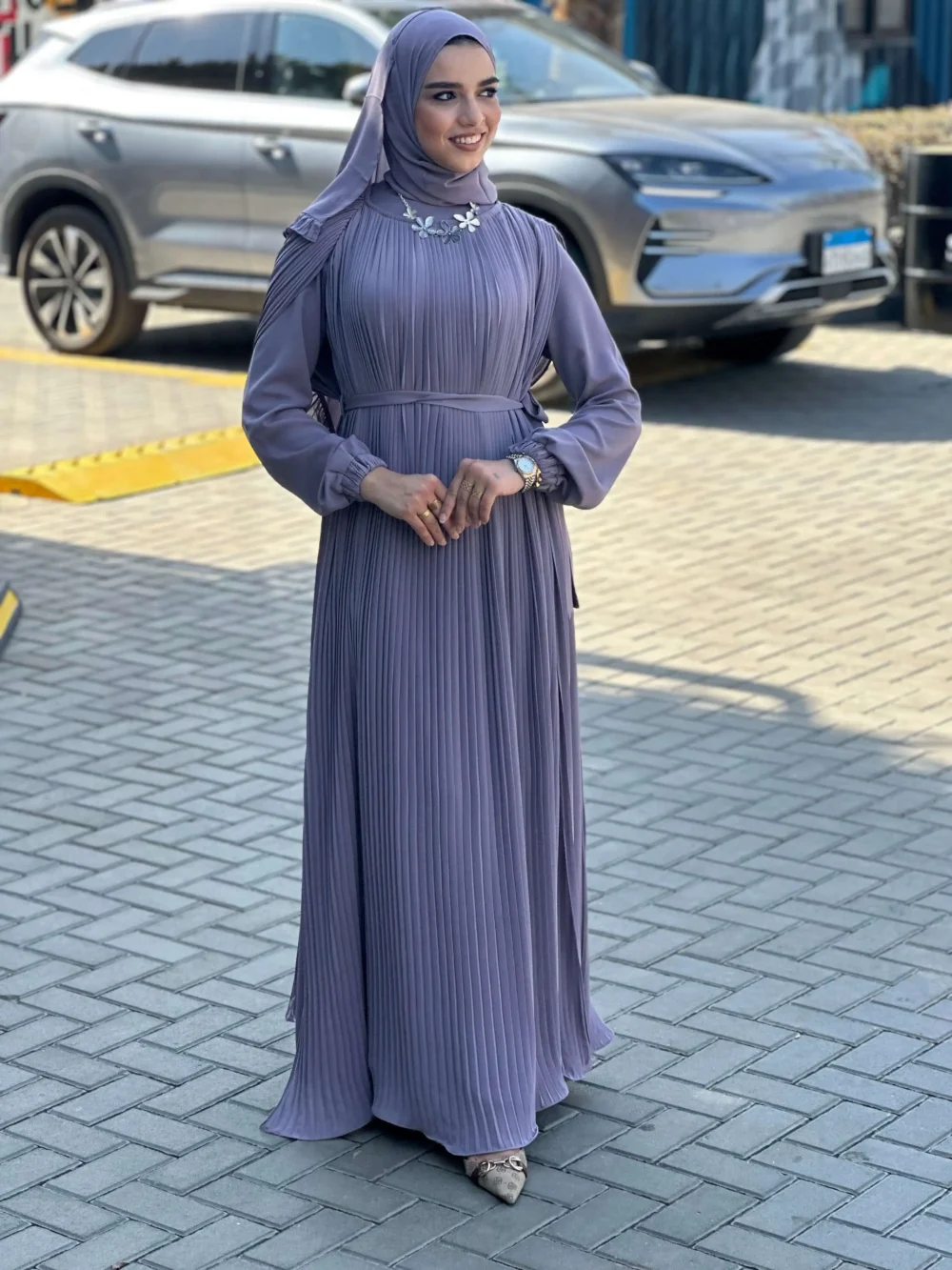 أفضل الأقمشة المستخدمة في عبايات الخروج