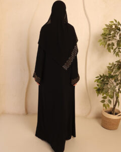 اشكال عبايات سوداء خروج