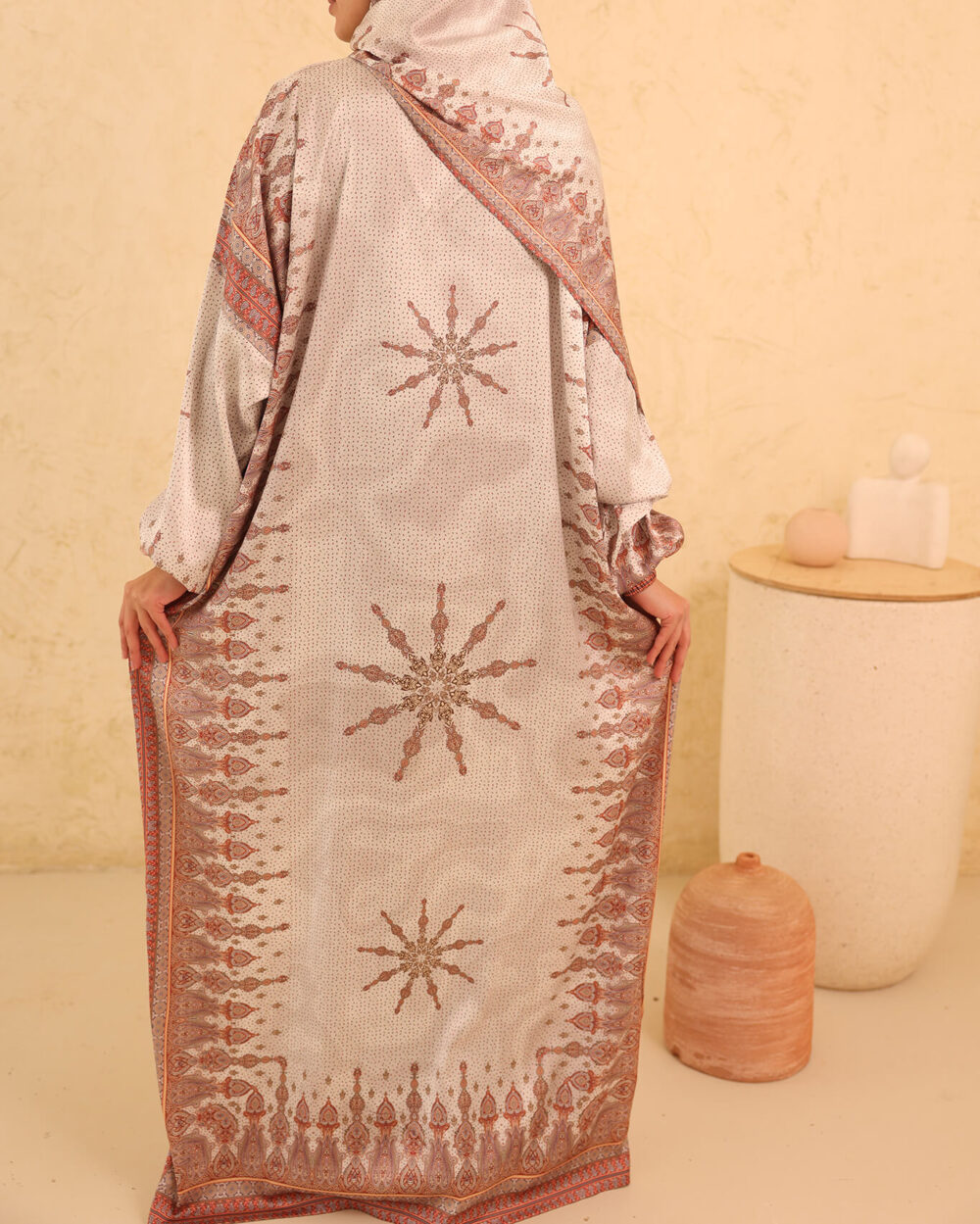 ⁦اسدال لاڤى⁩ - الصورة ⁦3⁩