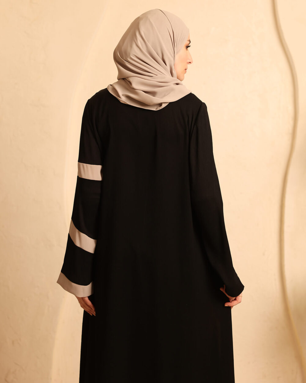 ⁦عبايه فيفر⁩ - الصورة ⁦5⁩