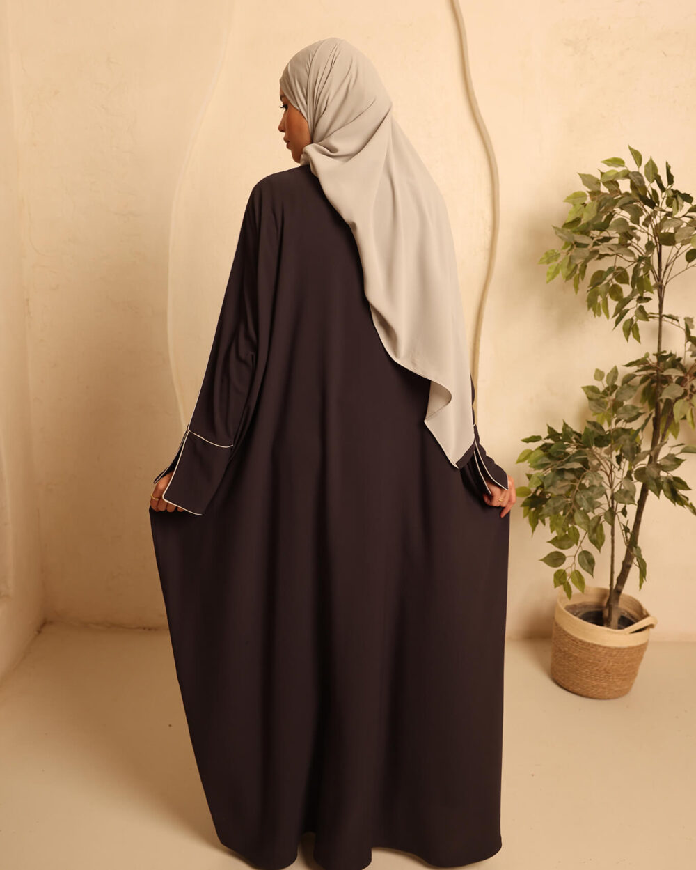 ⁦عبايه فيفر⁩ - الصورة ⁦4⁩