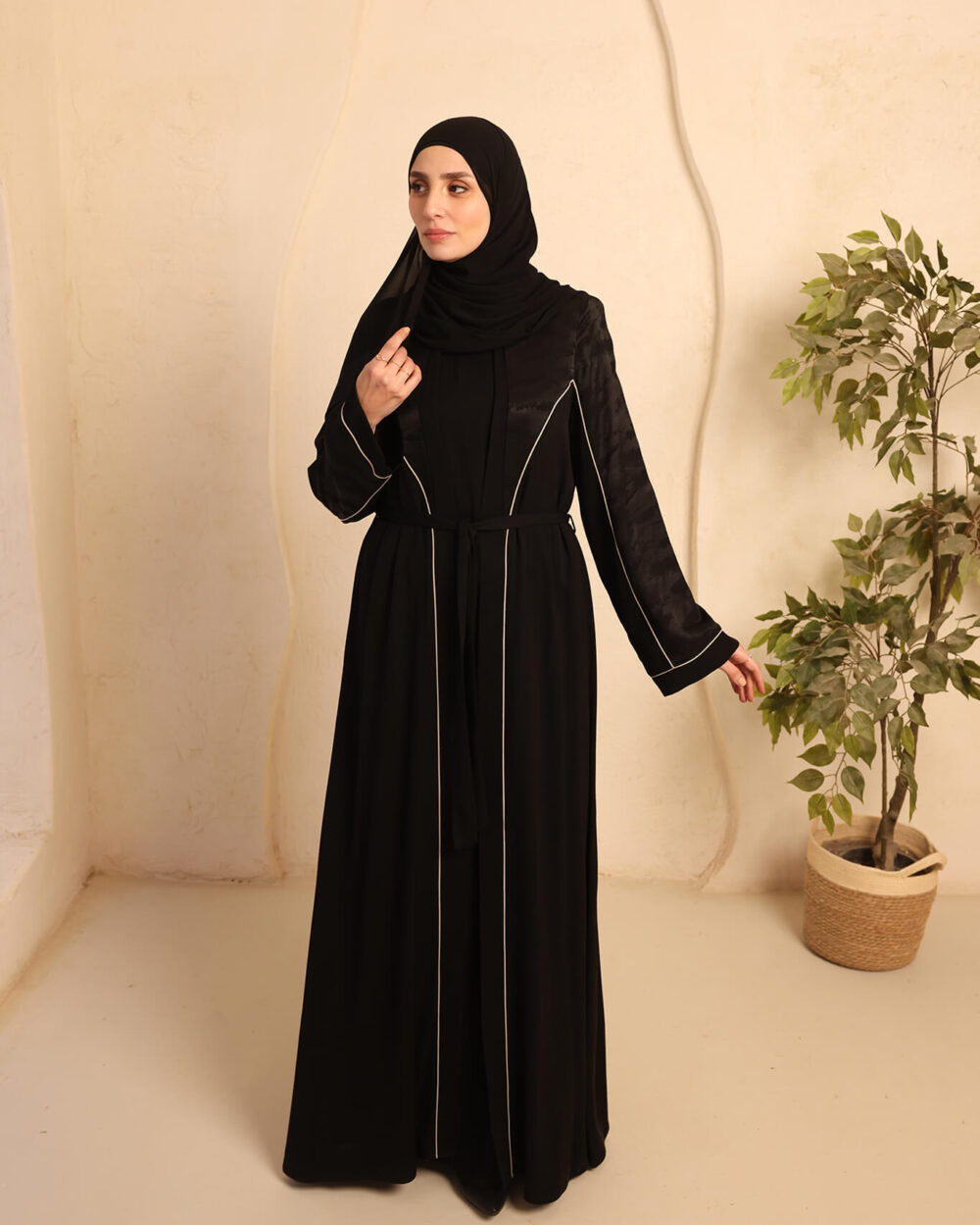 ⁦عبايه فيفر⁩ - الصورة ⁦3⁩