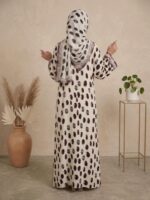 ⁦عباية استقبال لاڤى⁩ - الصورة ⁦2⁩